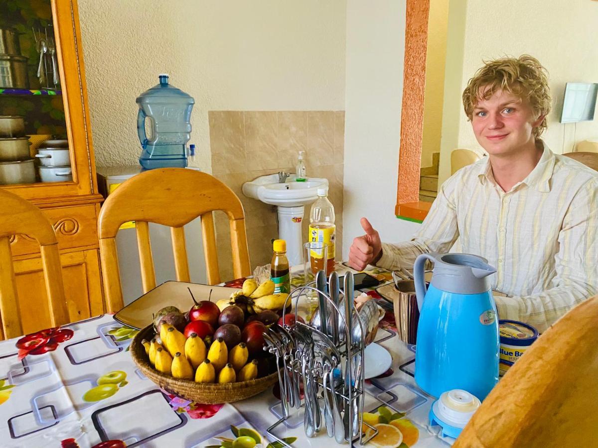 Virunga Homestays Рухенгери Екстериор снимка