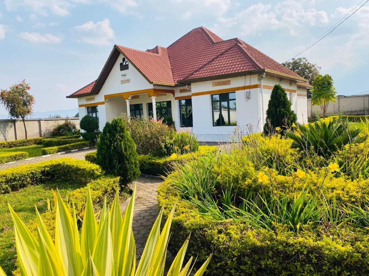 Virunga Homestays Рухенгери Екстериор снимка