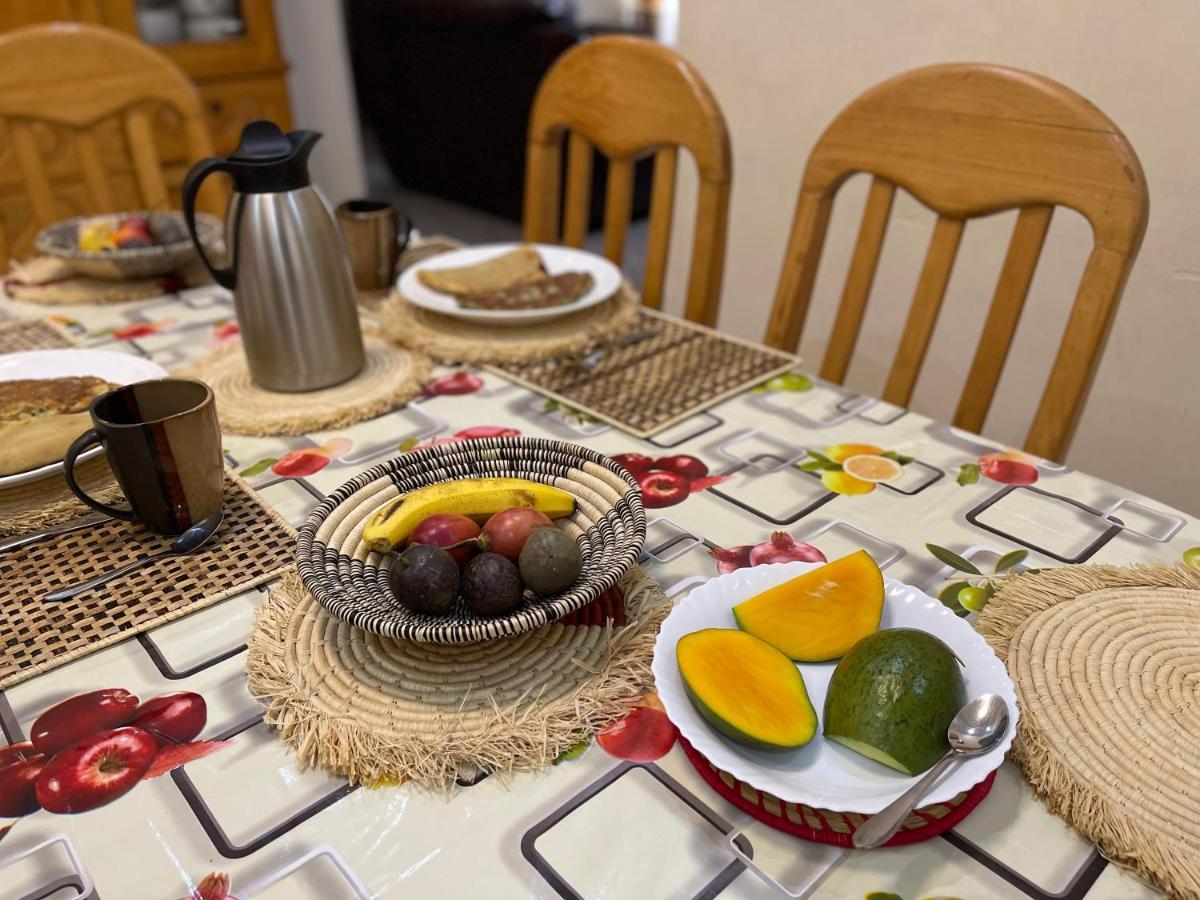 Virunga Homestays Рухенгери Екстериор снимка